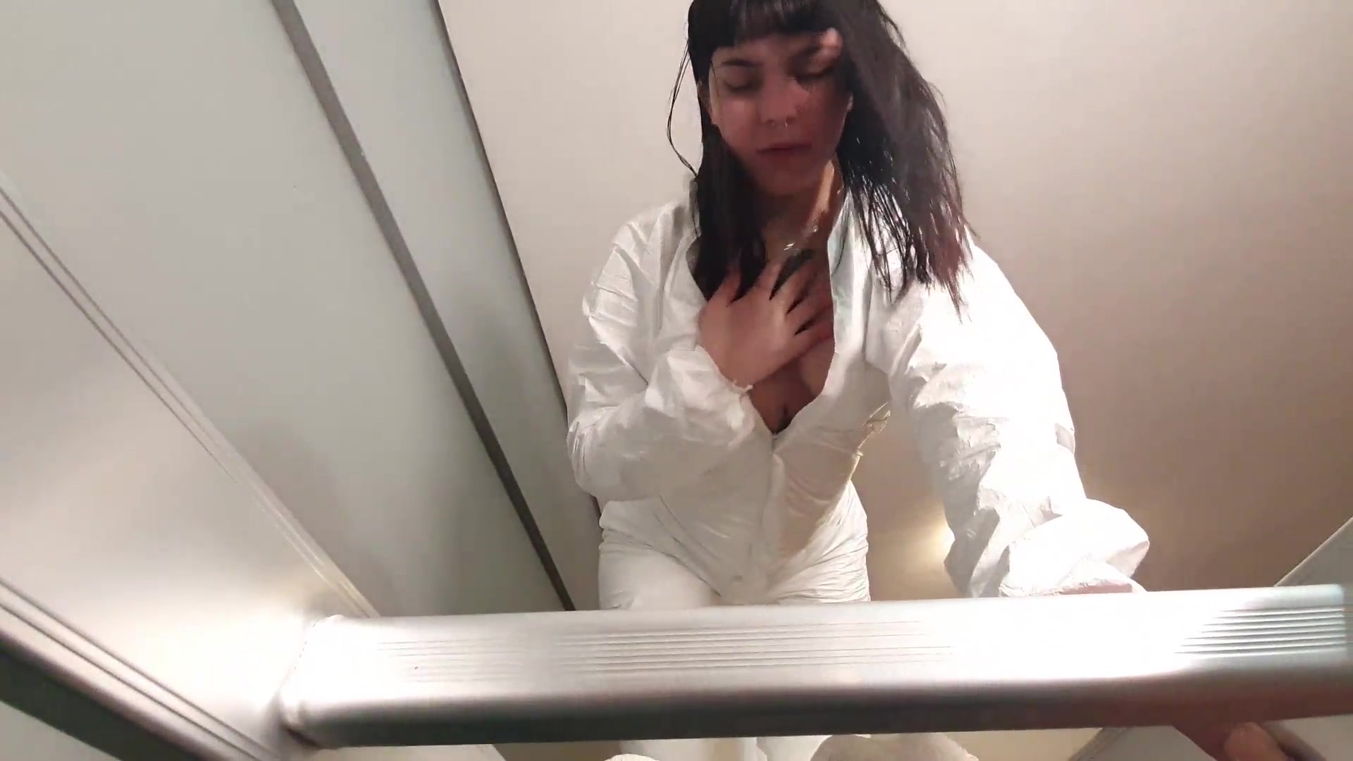 Cielitobebe Paints & Pleases in Hot House Trailer!