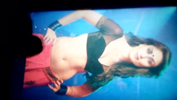 Kareena Kapoor's Sizzling Hot Performance!