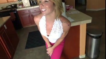 Sunny's Desperate Jeans Wetting Omorashi Moment