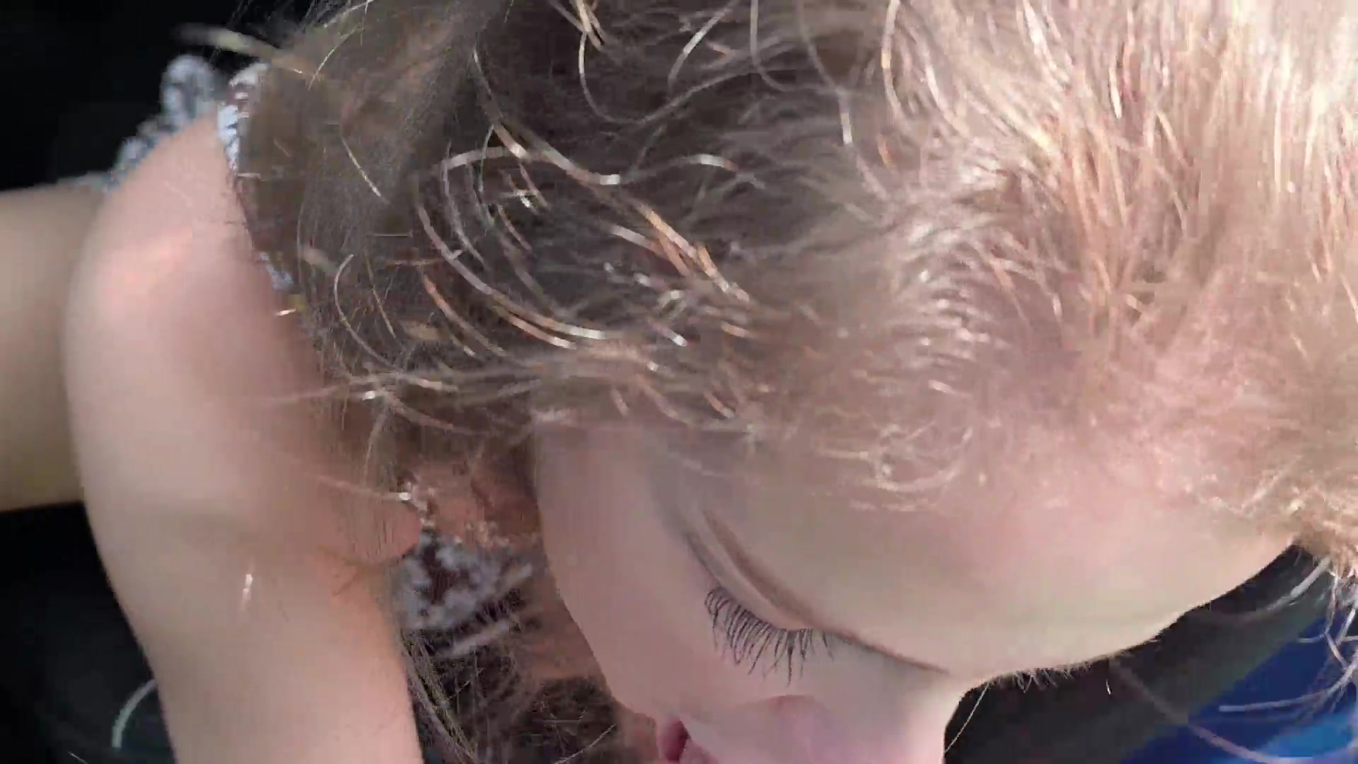 Taxi Driver Joins Passenger in Steamy Backseat Action! (P2)