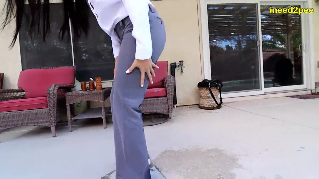 Desperate Hotties Wet Tight Jeans in Wild Pee Frenzy 2023