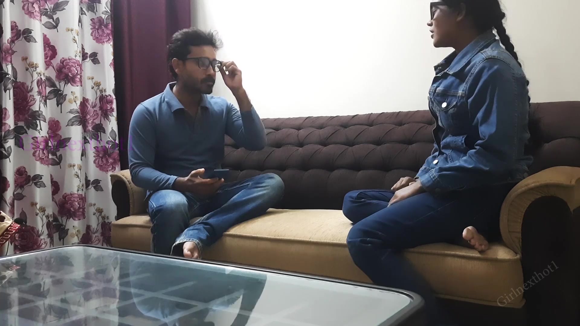 Sexy Indian Secretary Seduced by Boss - Hot Hindi Audio